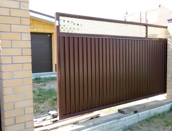 Эстетика и Надежность: Ворота Grand Line для Вашего Дома в Нерюнгри от 37182 руб