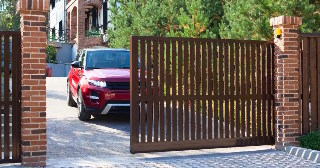 Купить ворота на участок Нерюнгри, цена от 2753 руб.