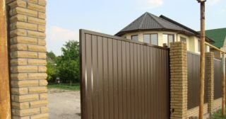 Купить откатные ворота из профнастила Нерюнгри, цена от 1766 руб.