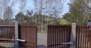 Купить распашные ворота из штакетника Нерюнгри, цена от 2753 руб.